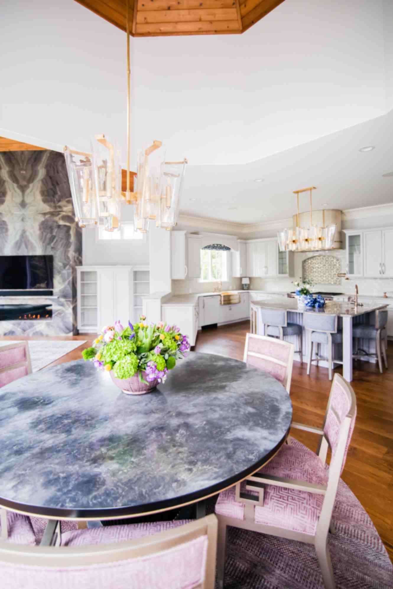 A Designer’s Perspective on Selecting Stone | Leigh Ann Raines of Chic By Design